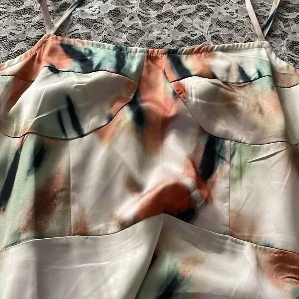 Dress - Picture 5 of 6